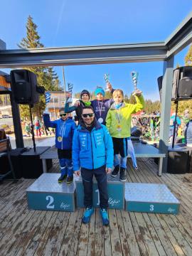 Smučarke in smučarji zaključili sezono (7)